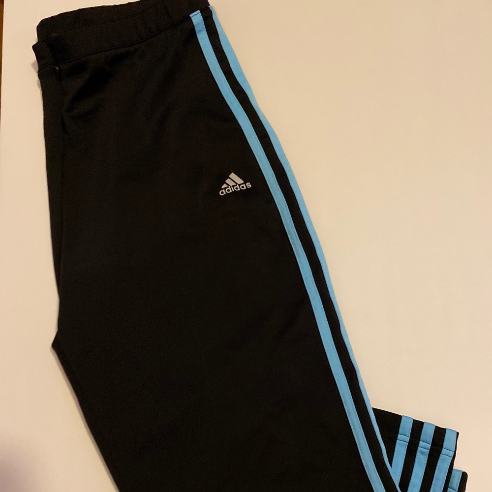 Adidas workout leggings